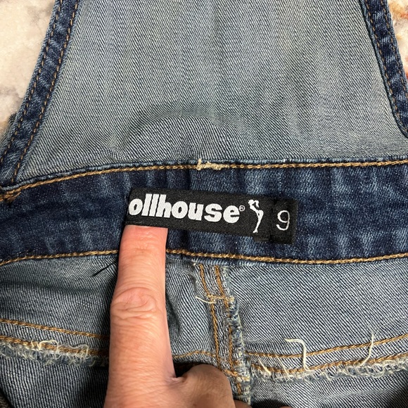 Overall - Picture 4 of 4